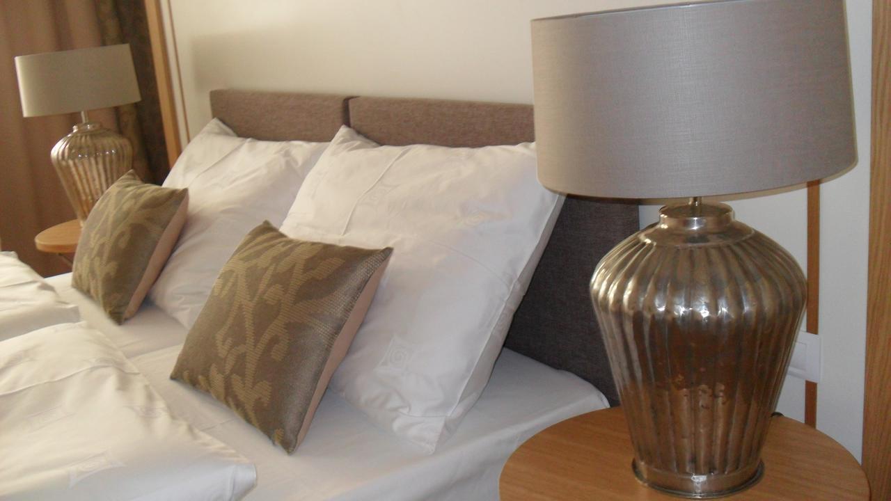 Jungmann 4* Praga